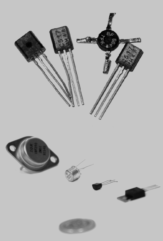 Diferents transistors amb diferents encapsulacions/-15